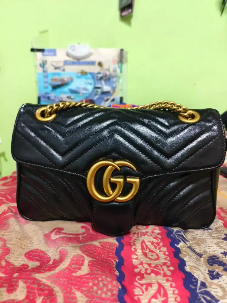 Gucci Marmount Size 25 Black Barang Select Kondisi Second No Minus