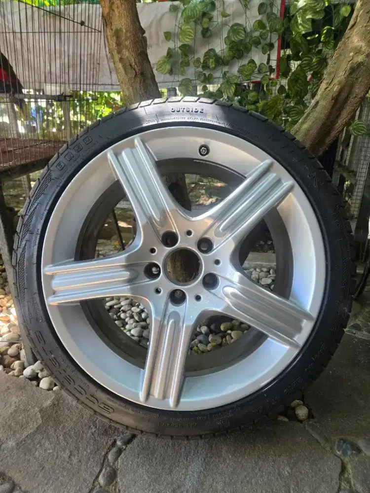 Velg mercy R 18 original