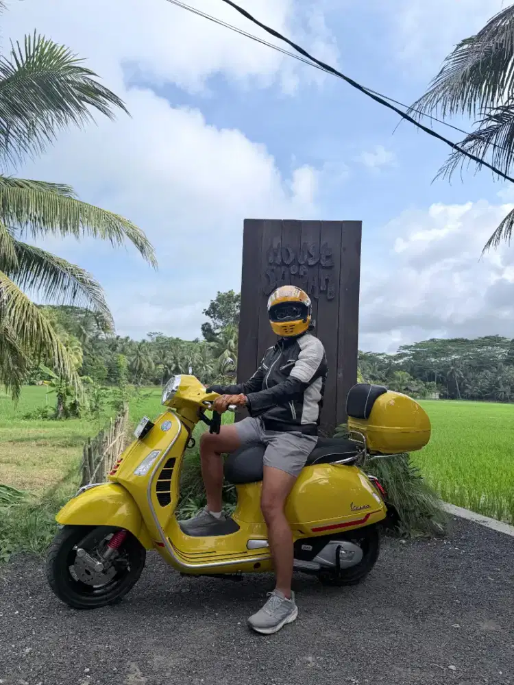 Vespa GTS 150 S