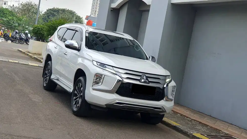 [ LOW KM ] Mitsubishi Pajero Sport Dakar 2.4 Sunroof 4x2 AT 2023/2024