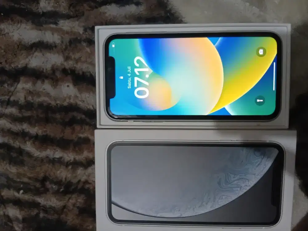Iphone xr 64 gb ibox