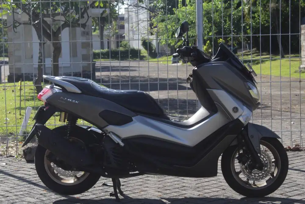 NMAX 2018 Matte Grey