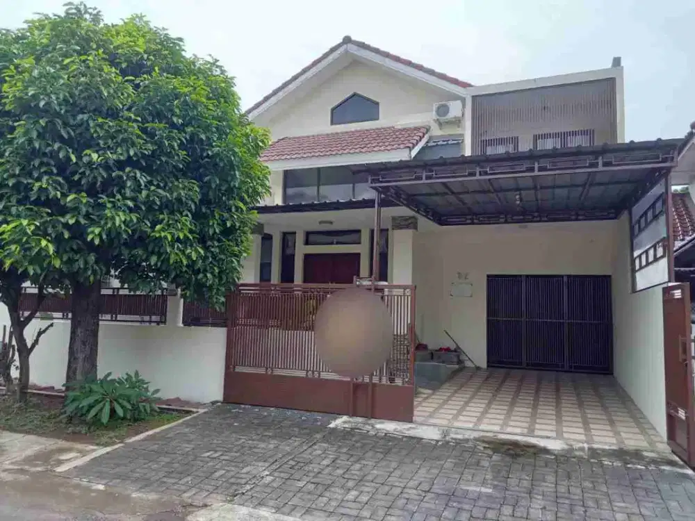 hunian nyaman dijual cepat lokasi strategis di Anggrek Loka AHB311