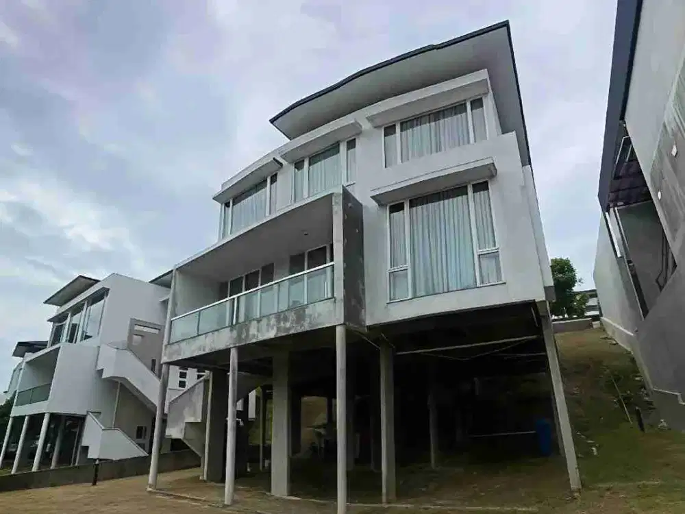 Rumah mewah dijual Grand summit Tiban batan, Dekat Ferry Terminal Harbourbay batam