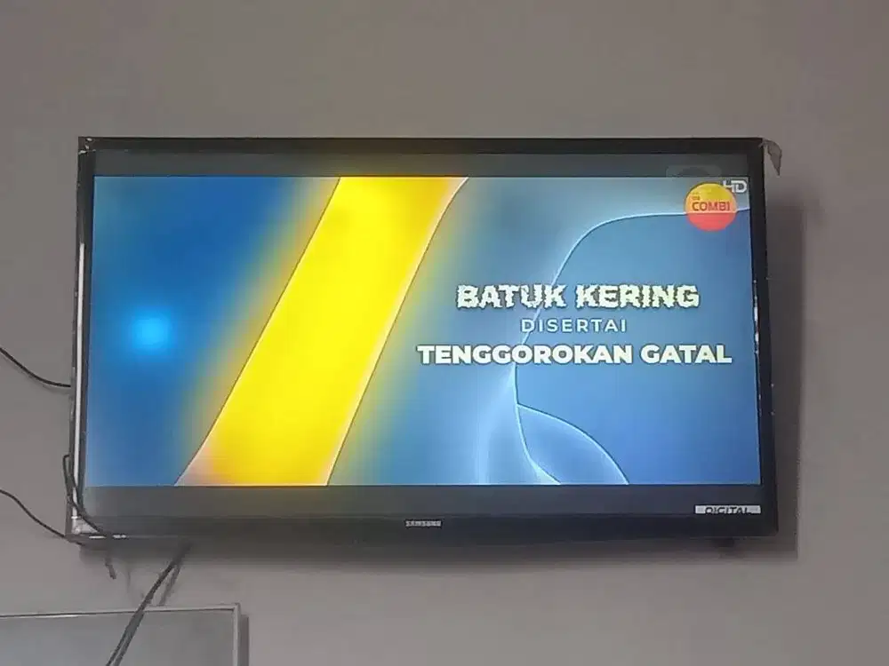 Di Jual Televisi 32 inci Samsung Belum digital