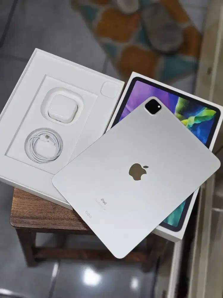 iPad Pro 2020 128Gb 11inch Gen 2 Likenew Fullset Original