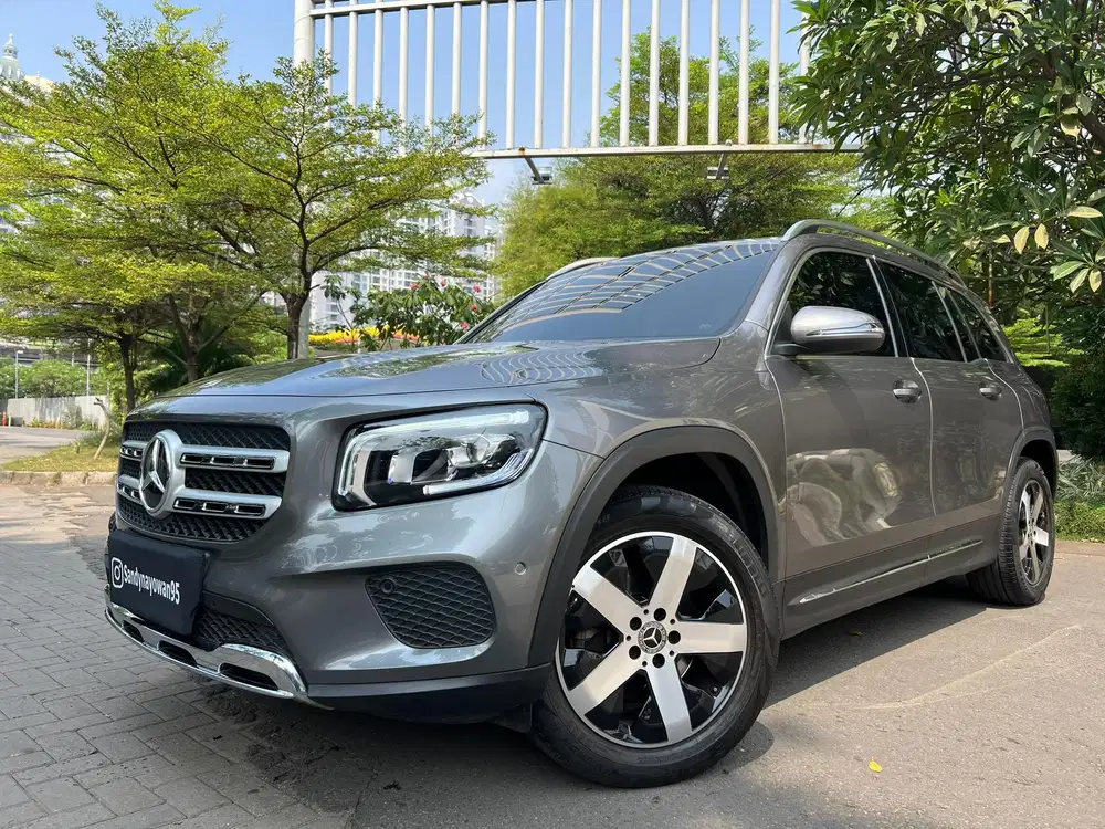 KM.22.000 GLB200 GLB 200 PROGRESSIVE LINE AMG 2023/2022 POLICE