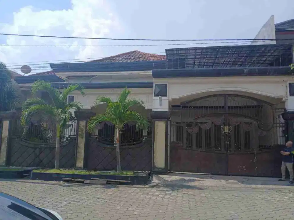 Jual Murah hitung tanah rumah di daerah Rungkut Asri row jln lebar cocok untuk kantor