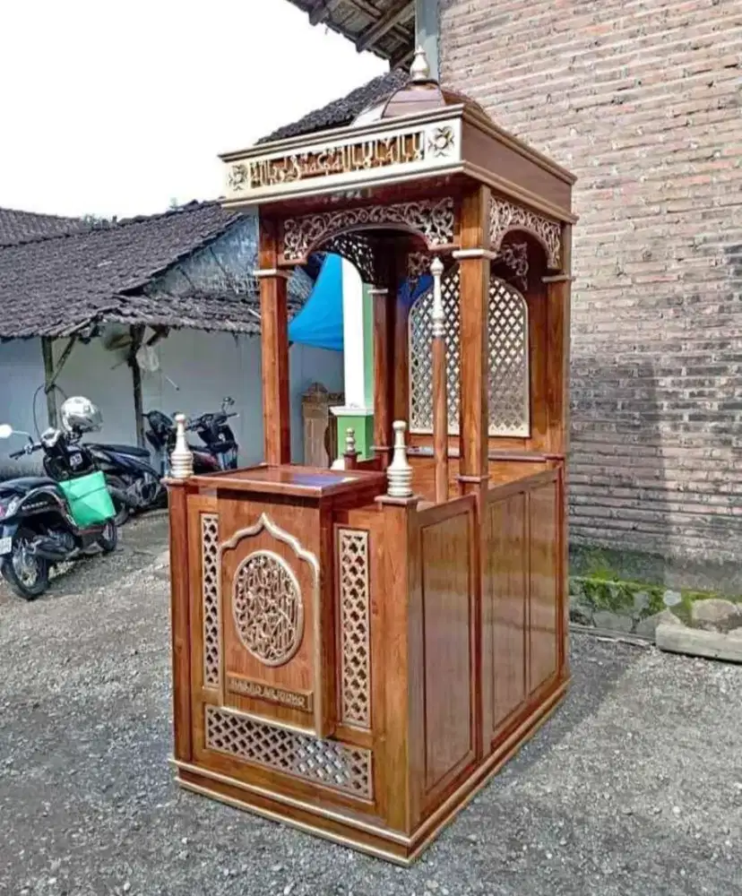 Mimbar masjid khotbah mimbar kubah atap