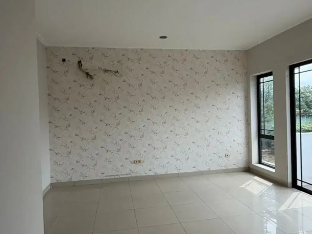 Disewakan Rumah Hoek 10X20 Green Lake City Siap Huni Dekat Lavela