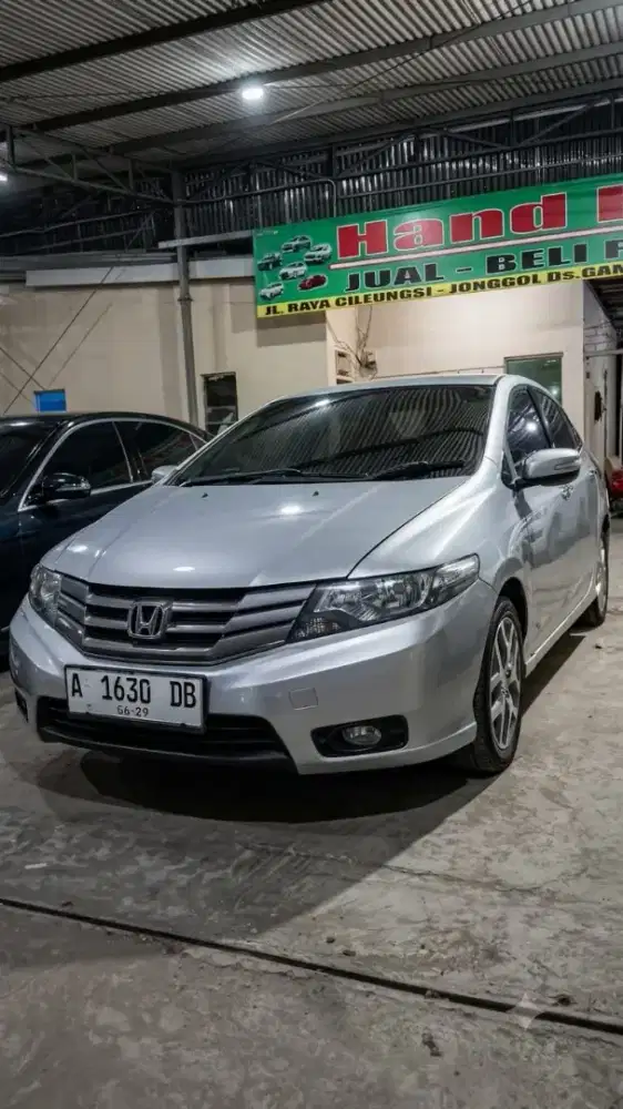 Honda City E matic 2011