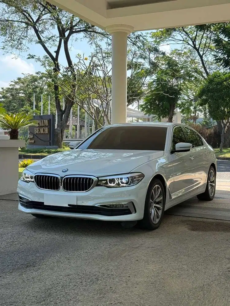 BMW 520i 2018 Bensin