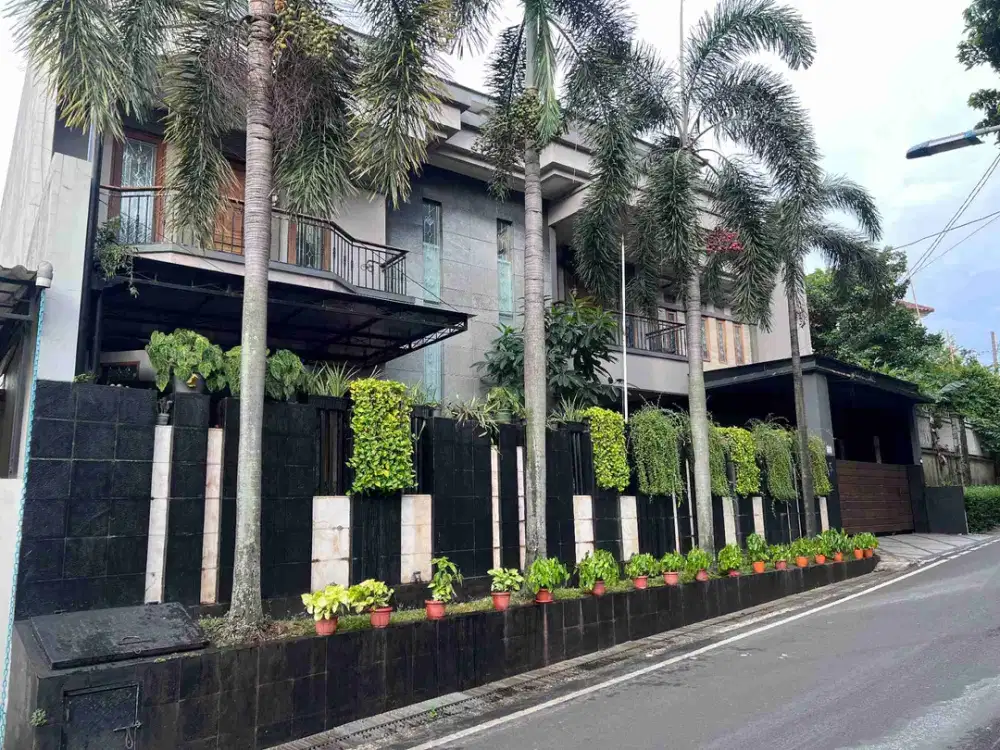 Rumah Mewah Premium 2 Lantai di Cipayung