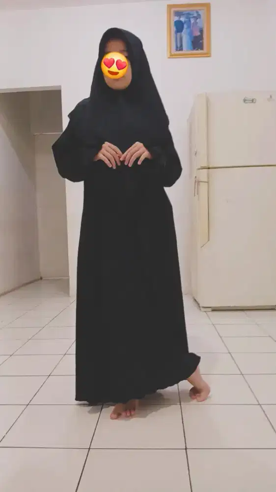Baju dan kerudung