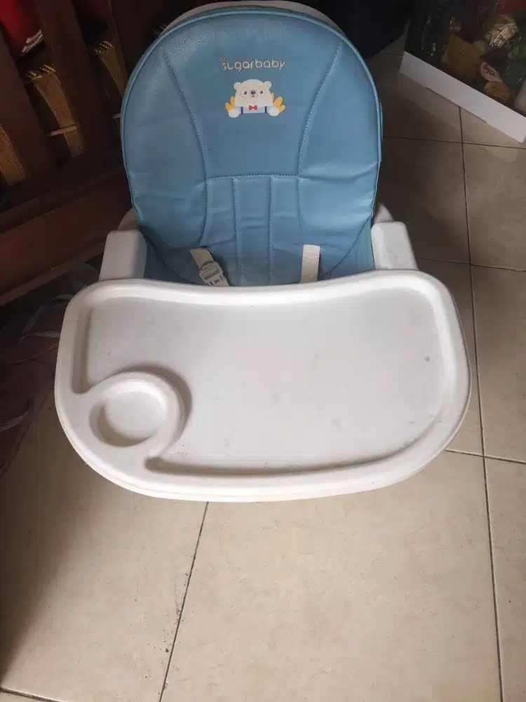 Jual meja makan bayi