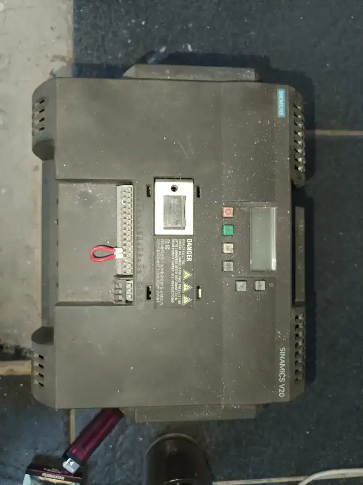 INVERTER MERK SIEMENS