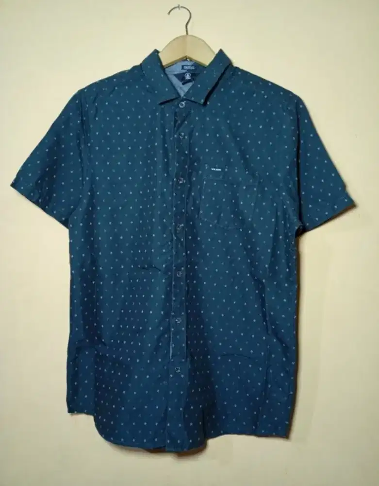 Kemeja kasual lengan pendek ss volcom original