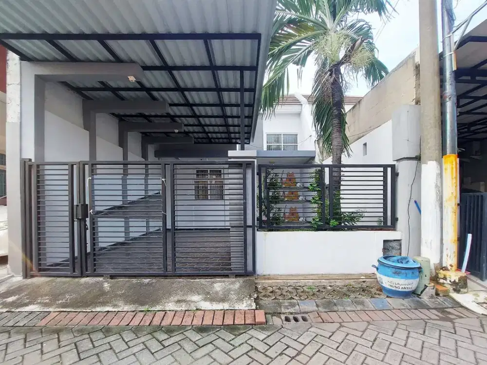 Disewakan Rumah 2 Lantai Semi Furnish Purimas Gununganyar REV.A778