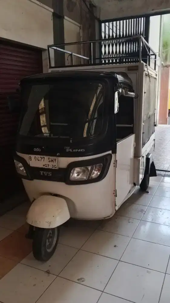 TVS Kargo Kios Jualan