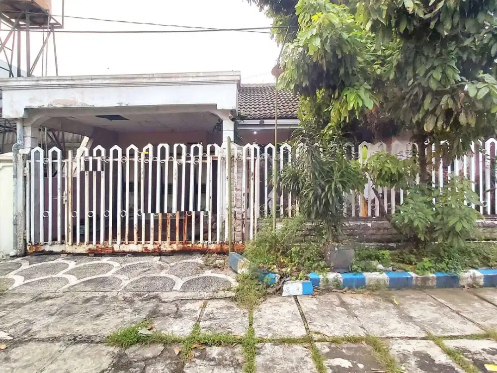Disewakan Rumah Sangat Murah Perlu Renovasi Pondok Tjandra REV.A717