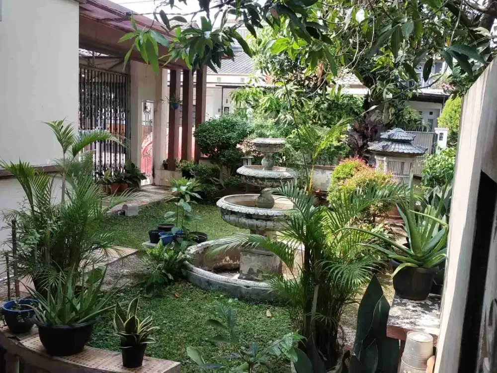 Dijual Cepat Rumah Hook di Vila Dago, harga menarik!