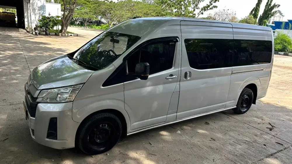 Hiace premio 2022