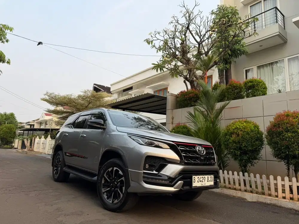 Toyota Fortuner VRZ TRD 2021 AT