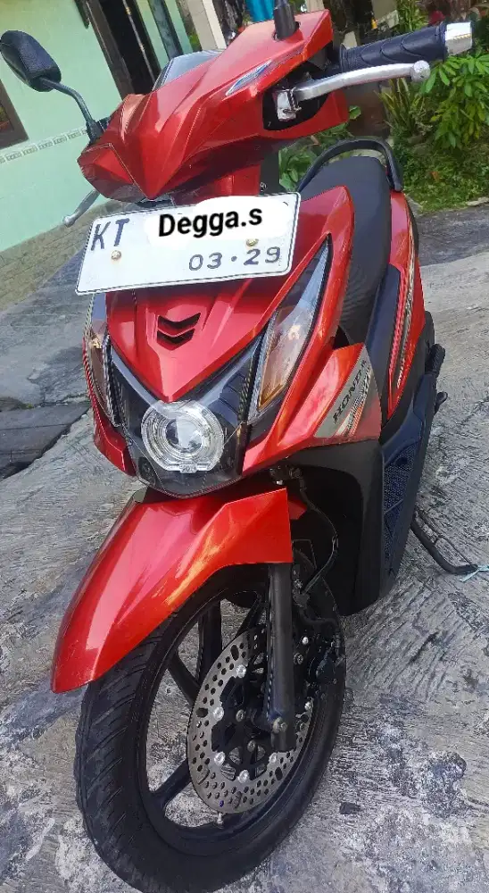 BEAT FI 2014 MERAH
