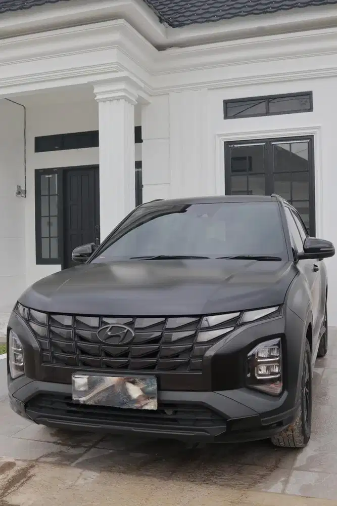di jual mobil 1 tahun pemakaian