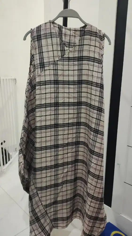 Outer vest (Preloved)