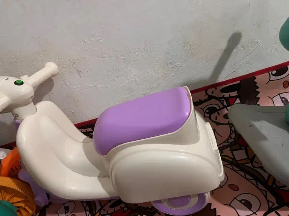 Mainan Vespa2an anak
