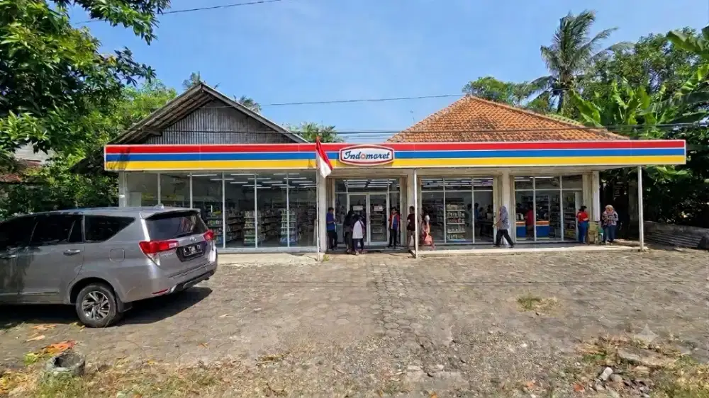 Disewakan Ruang usaha 1,8km bandara YIA dan ada rumahnya utk office