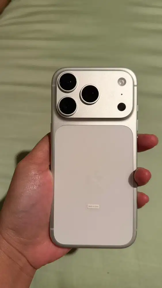 Iphone 17 Pro 256 Silver Garansi Resmi Ibox