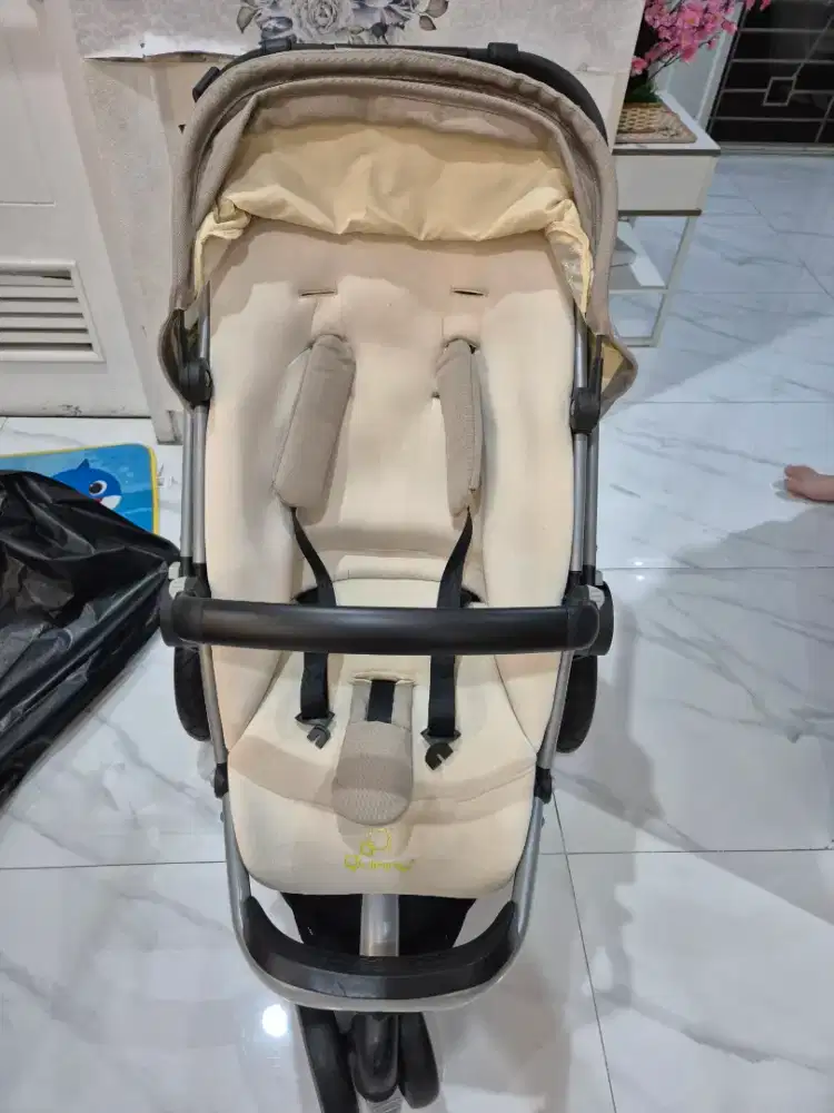 Stroler anak merk quiny