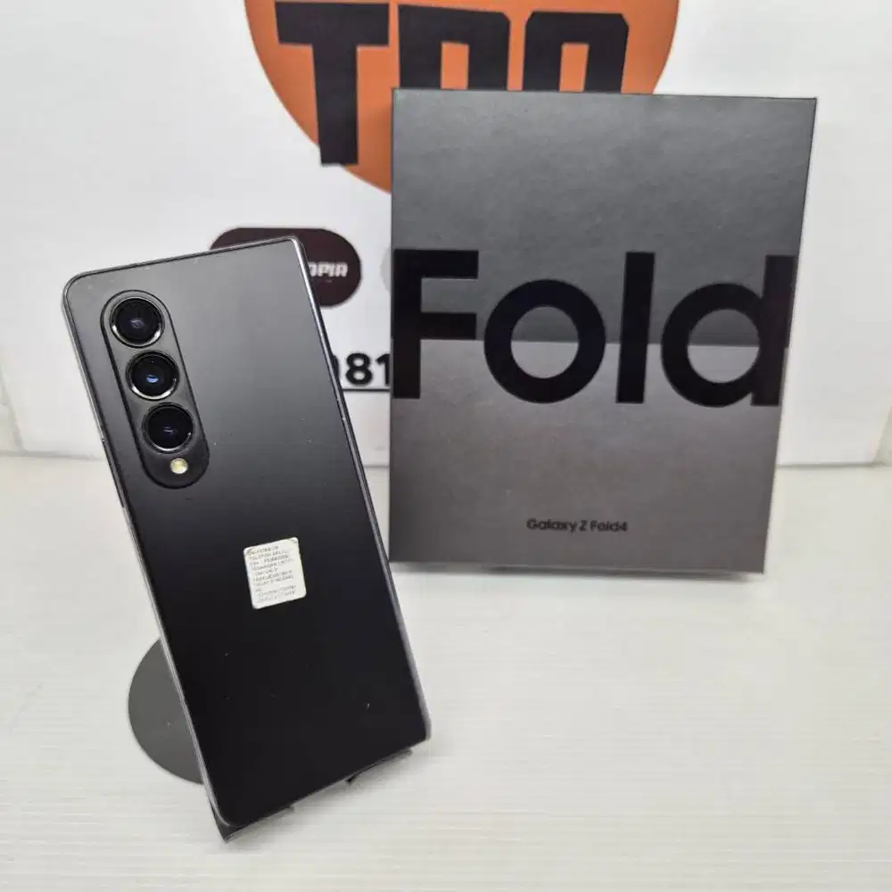 Samsung Z Fold 4 FULLSET 12/256GB No Minus No Kendala
