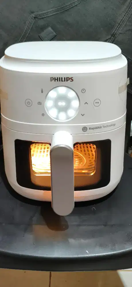 Air Fryer Philips NA221 garansi resmi sampai Juni 2028