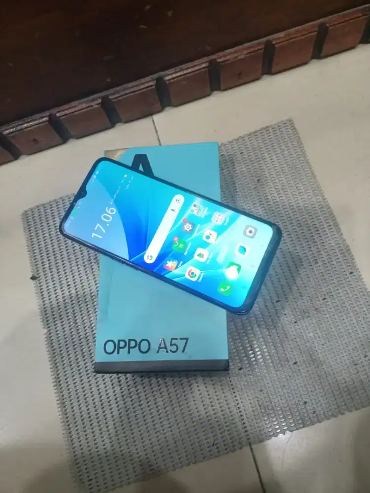 Oppo A57 ram 4/64 normal semua nya lkp