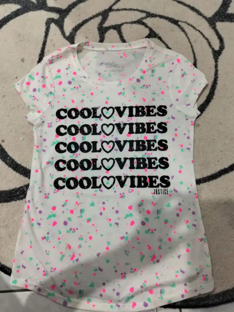 Kaos anak justice mix ada 4 item