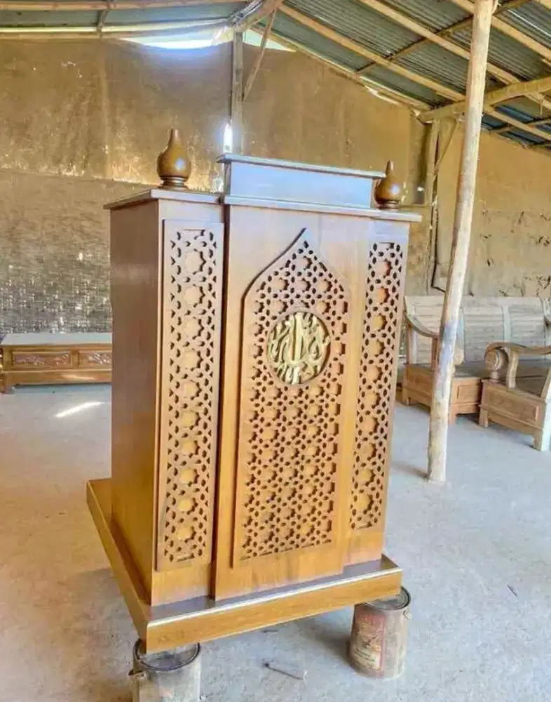 Mimbar podium khotbah mimbar masjid dan musholla