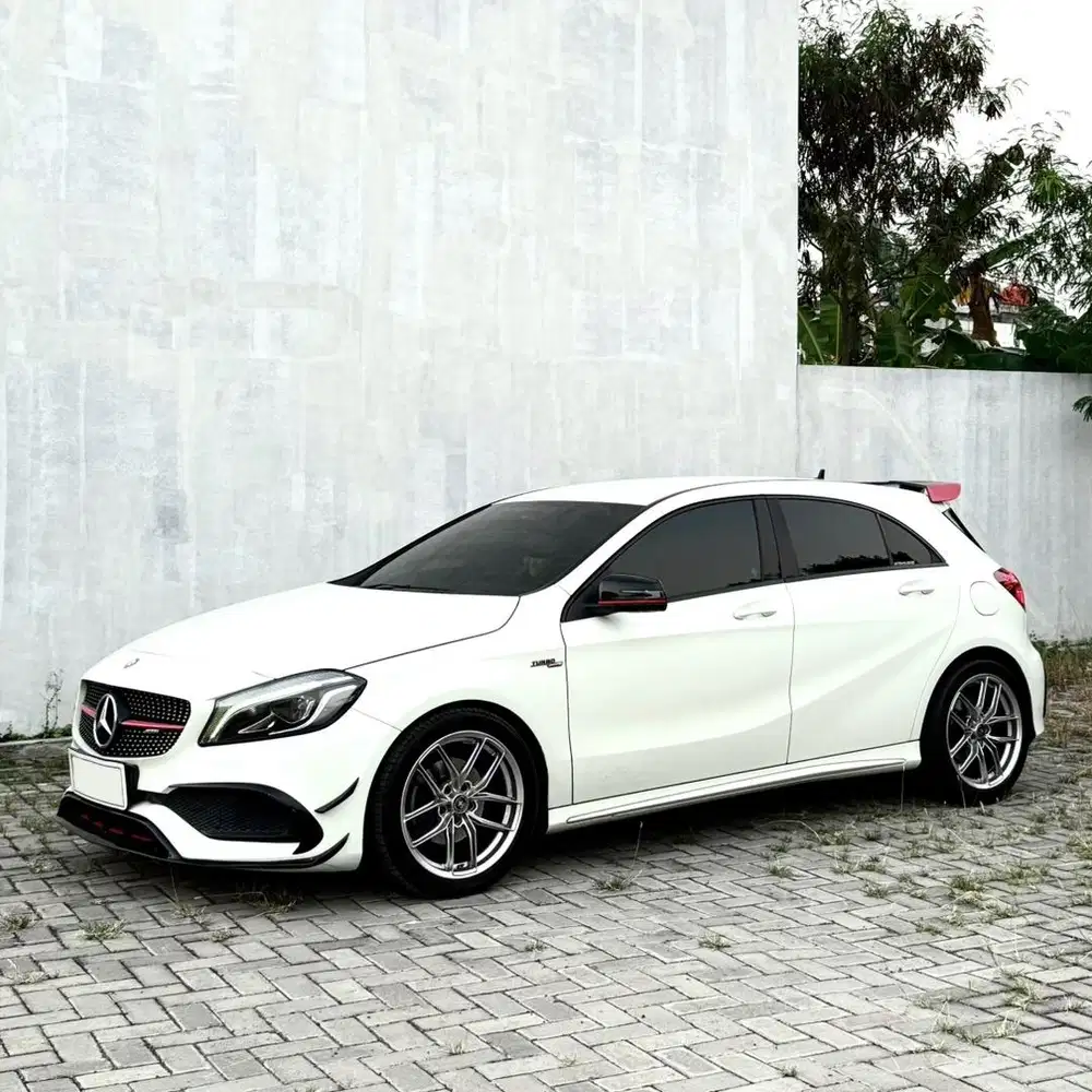 MERCEDES BENZ A200 AMG LINE SPORT FACELIFT FULL MODS A45 CLA W204 W212