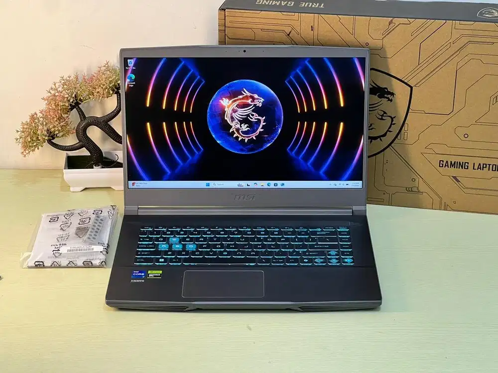 MSI Thin 15 i7-13620H RAM 16 SSD 512 RTX 3050 Like New Fullset Garansi