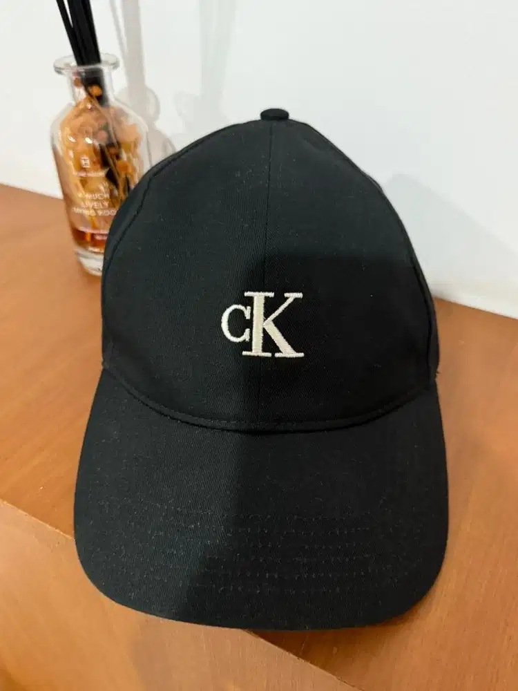 Topi CK Ori Unisex Hitam