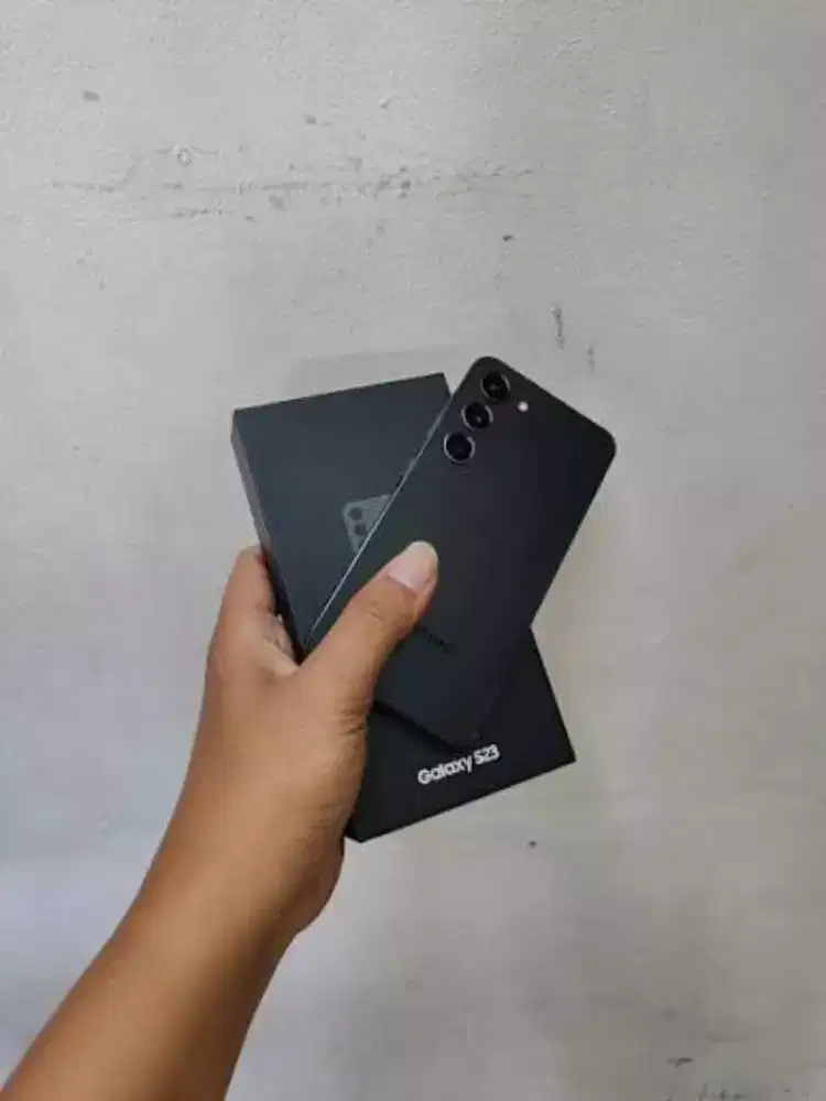 Samsung s23 garansi resmi