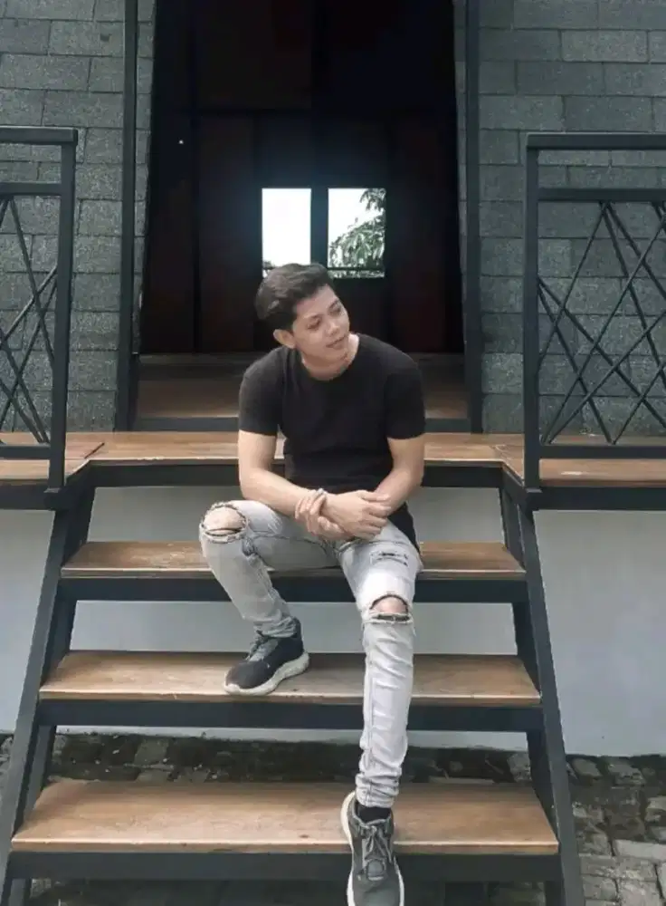 Hallo Saya Sedang Mencari Kerjaan Apa Saja Yang Penting Halal