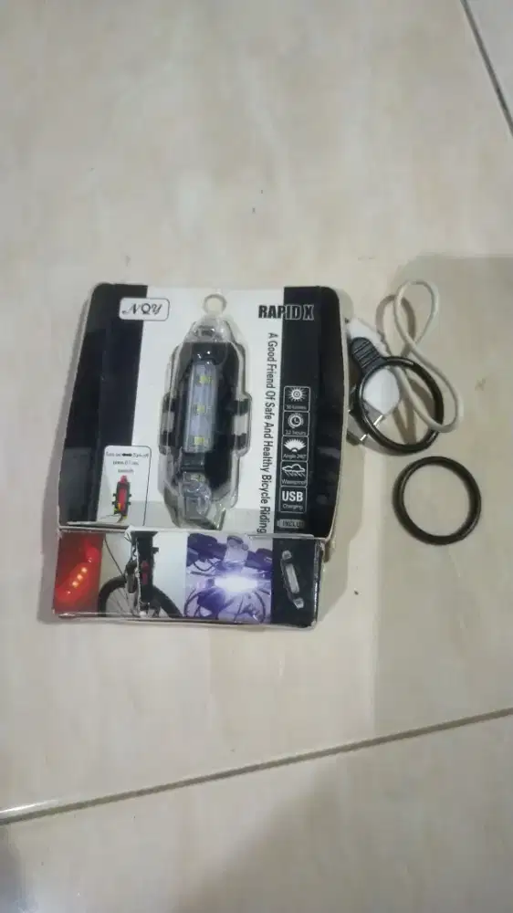 Lampu belakang sepeda