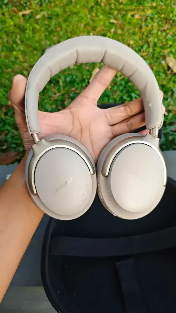 Bose Headphone Quietcomfoet Ultra Original