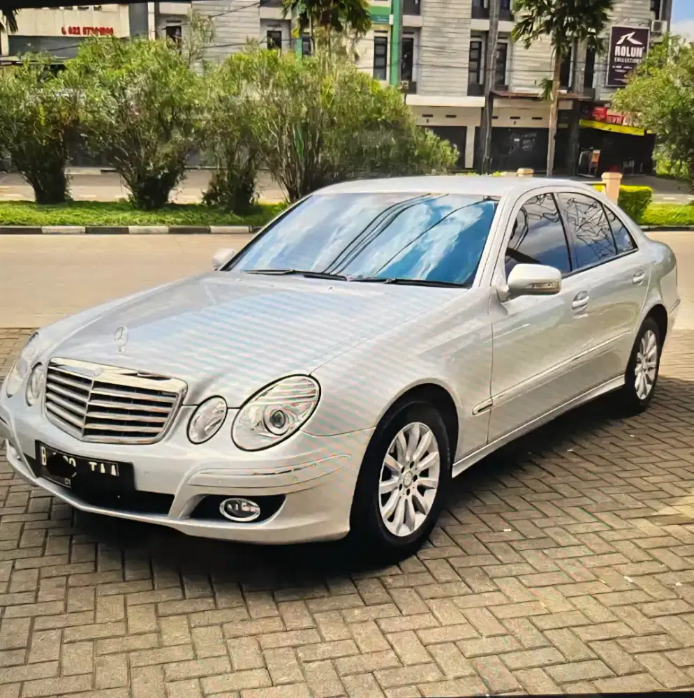 Mercedes Benz E230 2008 Rare Item