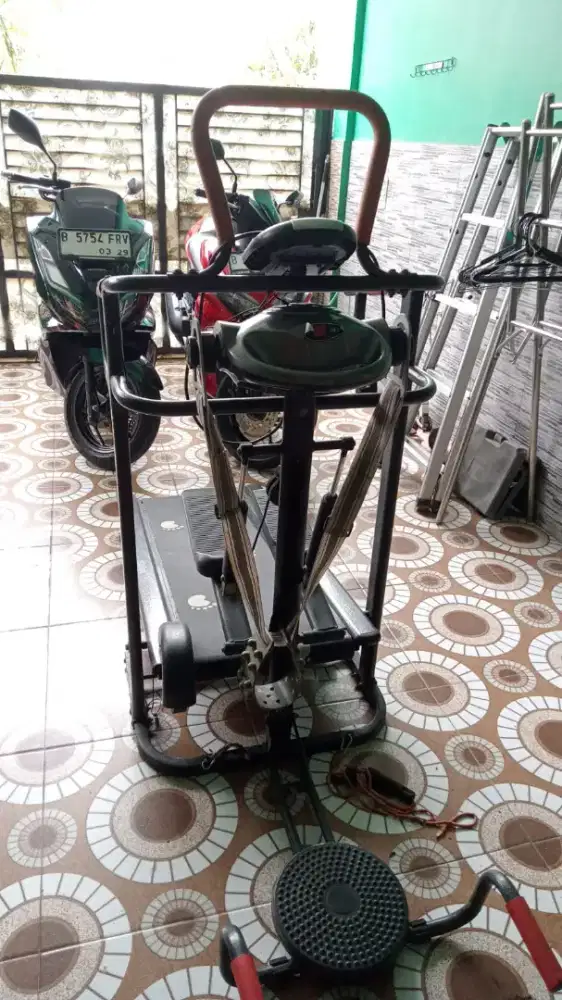 DIJUAL TREADMILL MANUAL