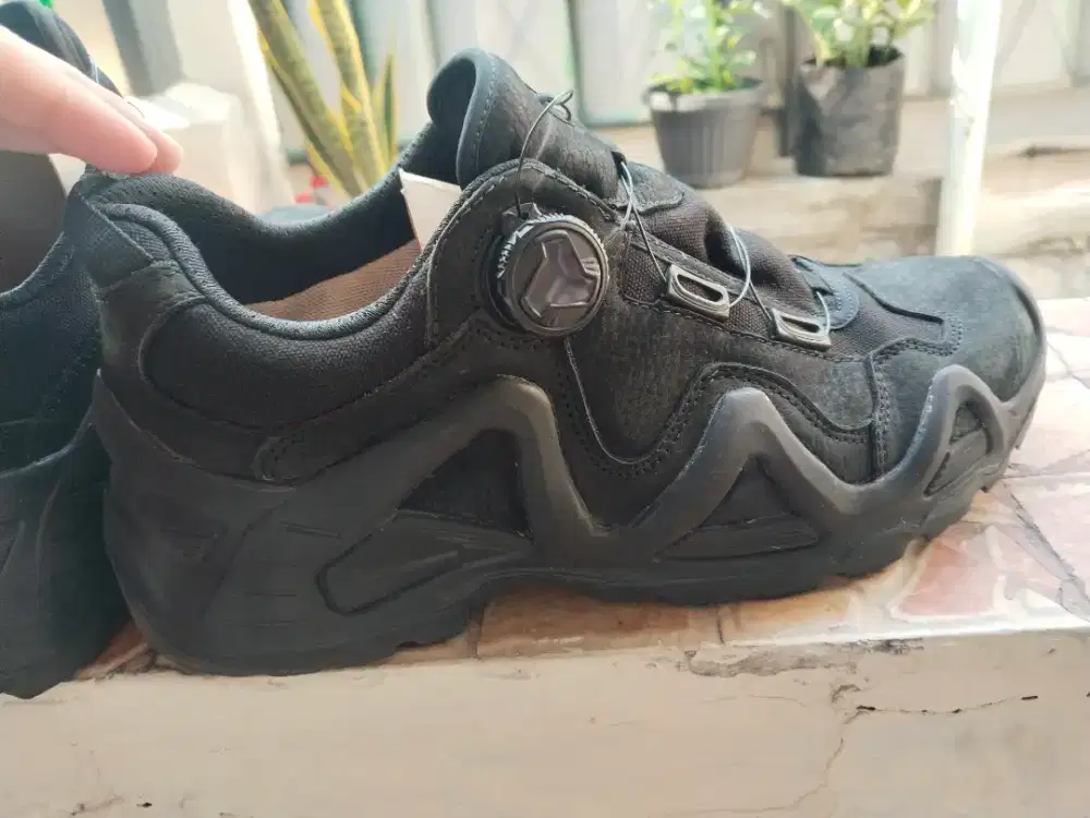 sepatu cartenz RHINOS PDK