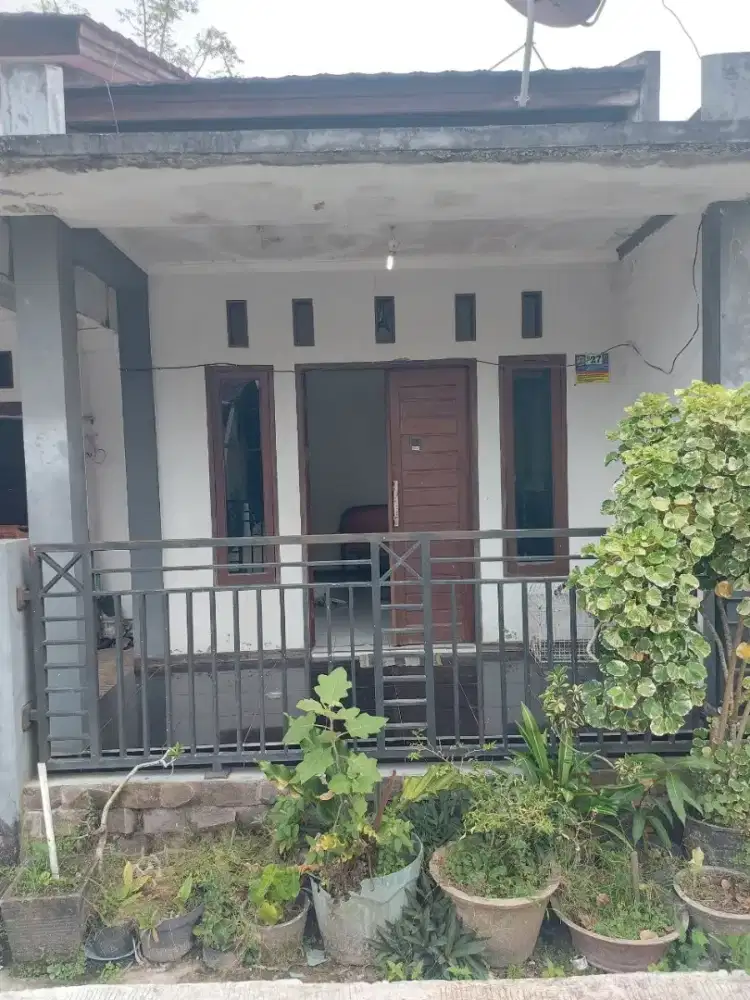 DISEWAKAN RUMAH 1.400.000